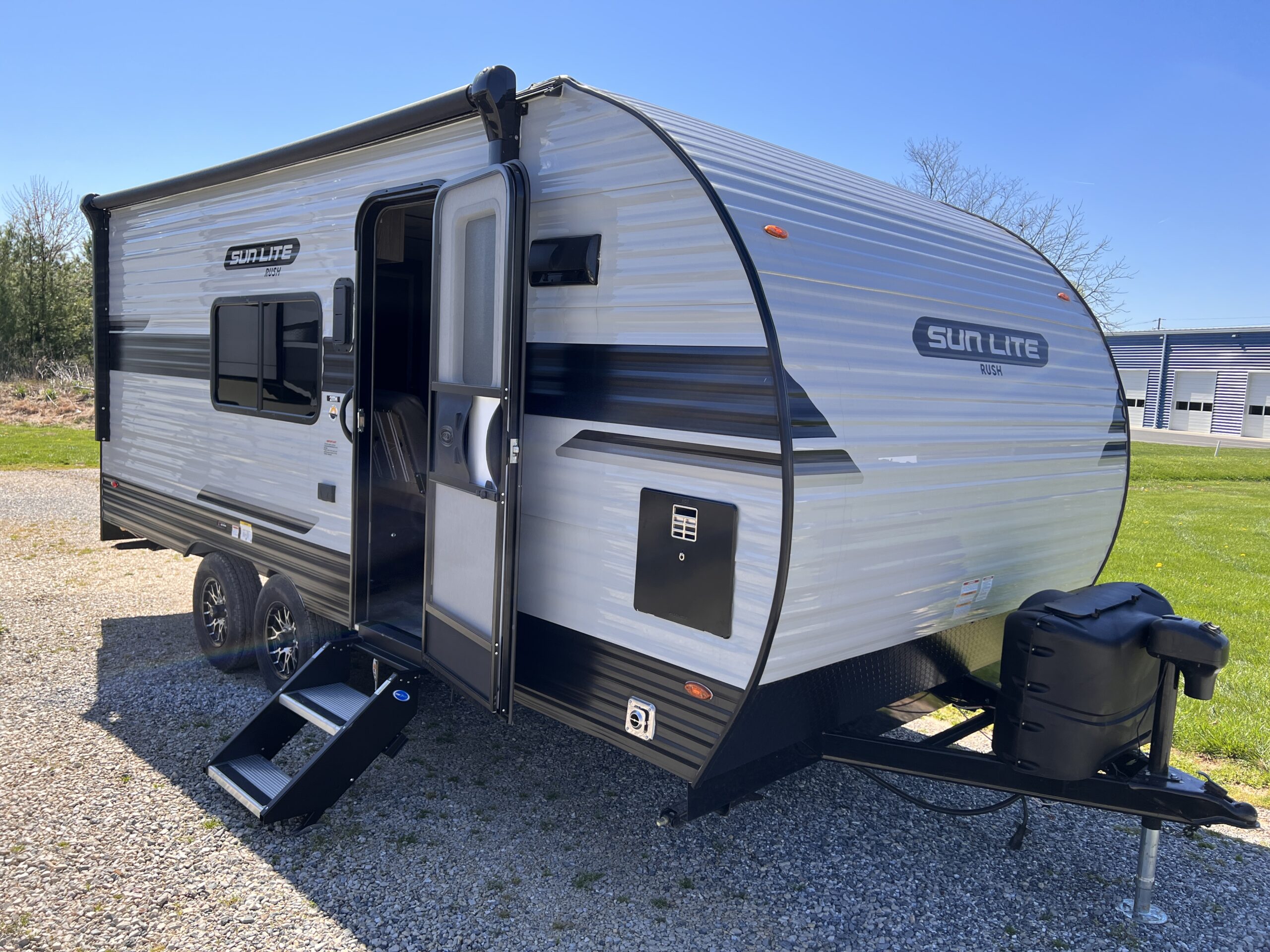 2023 Sunset Park RV Sun-Lite 21TH